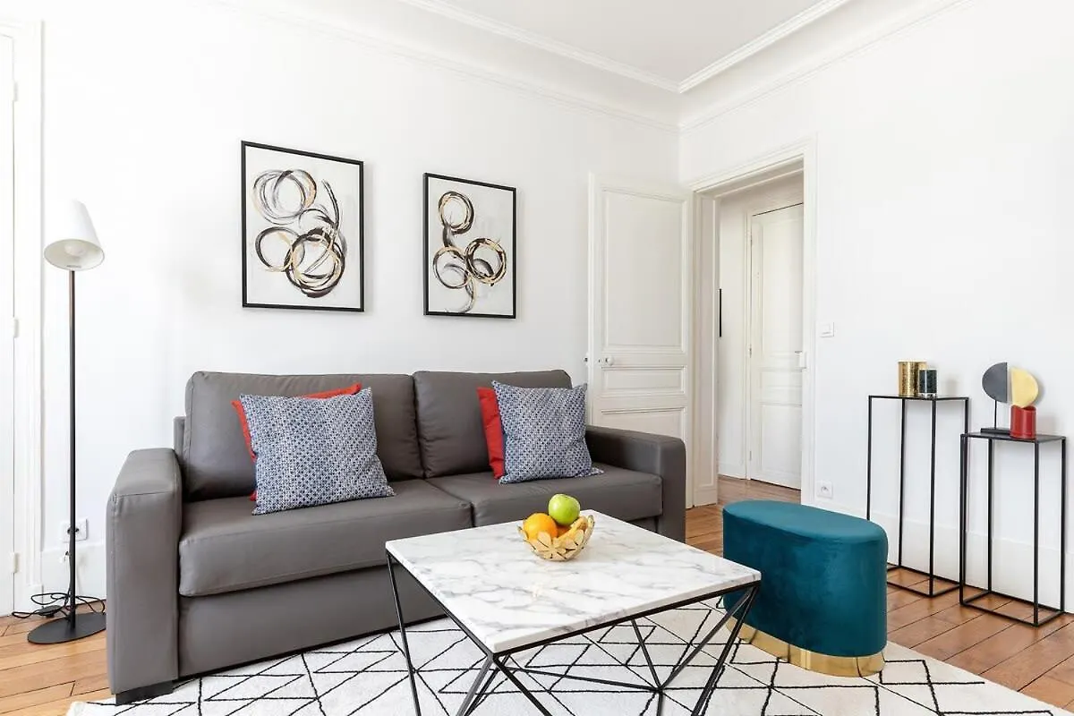 Latin 1br Area Apartment Paris